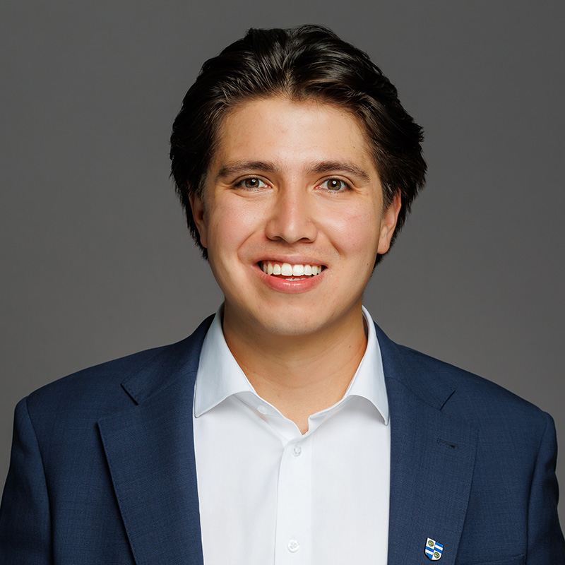 Alejandro Domínguez Thumbnail